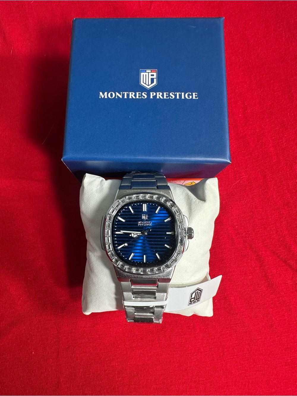 Invicta Montres Prestige X (Crystal Horizon) 40mm Dial